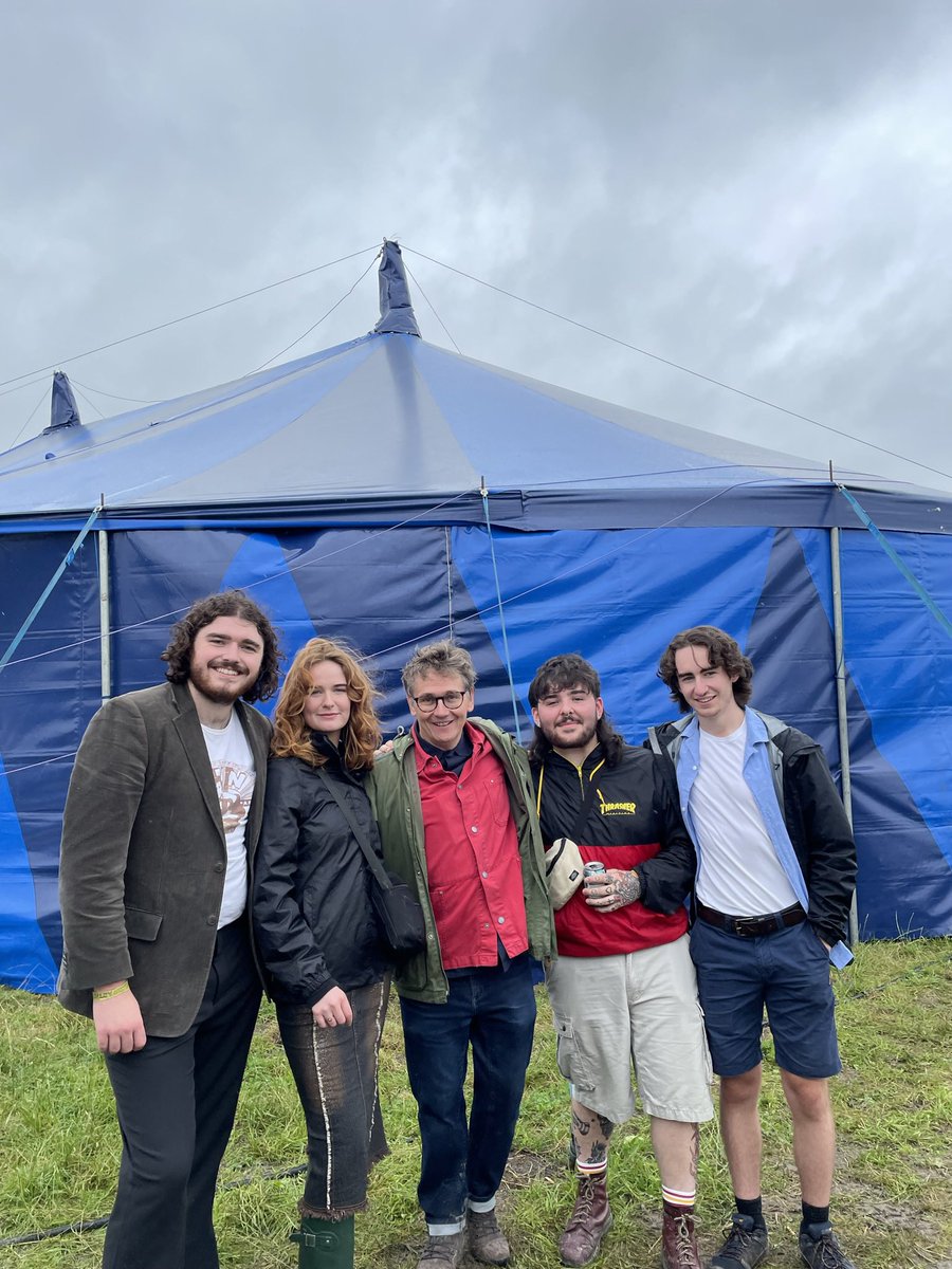 thefacadesband tweet picture