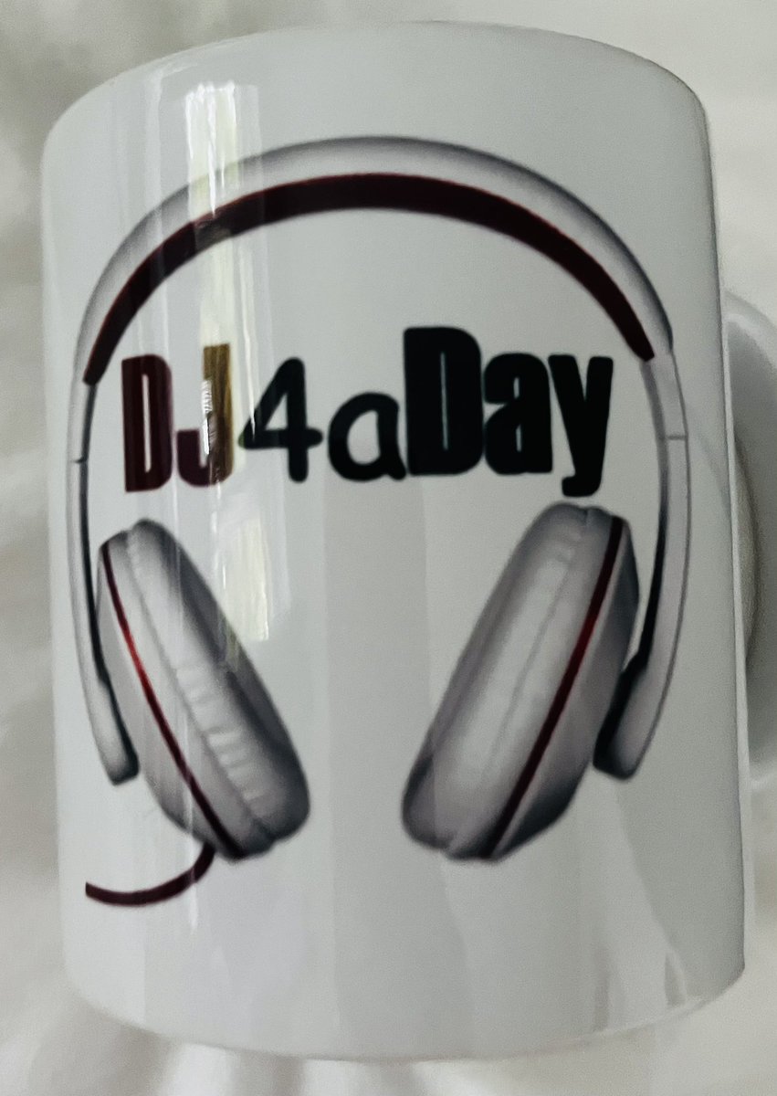 singergise1's tweet photo. Looking forward to a great week working on the #DJ4aDay & #clusterchoir projects @Abersychansch @garntegprimary @cwmffrwdoer @Monnow_Primary @MalpasCourt @MalpasPark @MalpasChurchInf @FpPrimary @bhvcprimary @gwentmusic #singergise #radio #choir #digitalleaders #musicians4life https://t.co/awNIkip2Zz