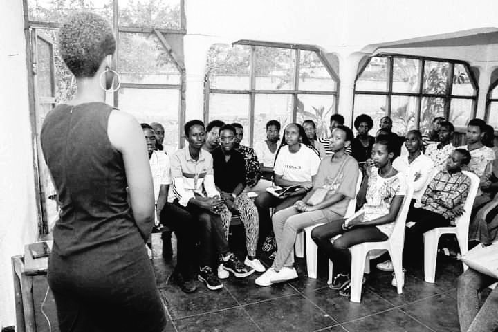 YIM_BURUNDII's tweet photo. #BuildingOneAnother
2 benefits of having a life plan:
- A life plan helps you make better decisions;
- A life plan helps you make your dreams a reality.
#JocyEdine_ITEKA
@GeneralNeva @Burundi1stLady @MinEACJSCBd @BurundiGov @NtareHouse @UNFPABurundi @yim_africa @girlsofdestiny0 https://t.co/RHEBeZg1B5