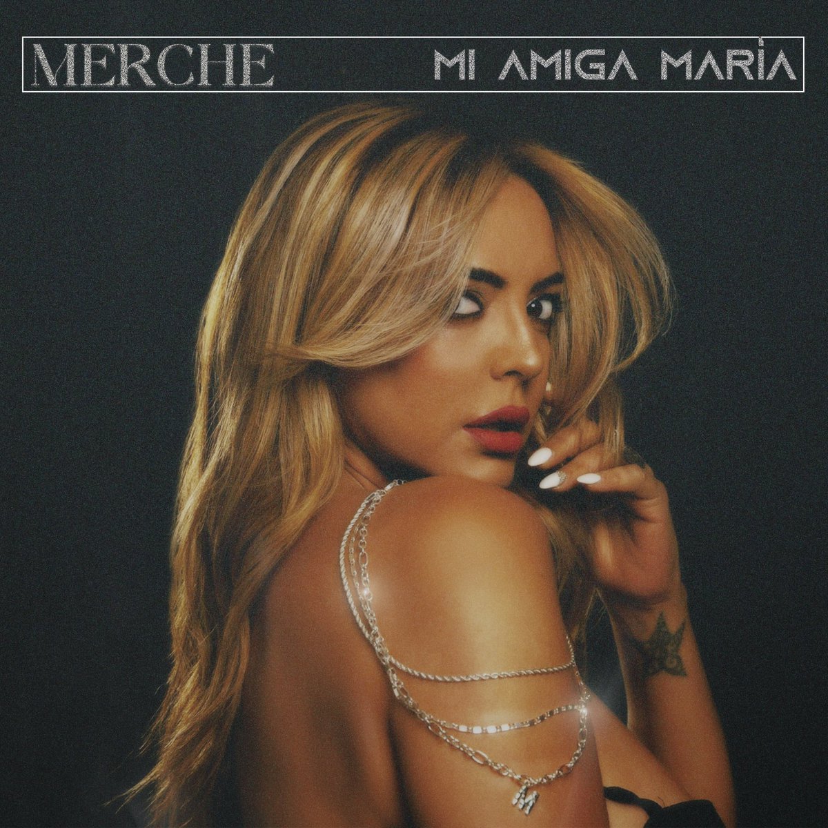 MercheOficial's tweet photo. Estaba deseando enseñaros la PORTADA de mi nuevo single que saldrá el próximo 6 de Octubre!!!
Contadme qué os parece? ☺️
En breve os diré cuándo podréis hacer el presave que viene con sorpresa incluida!!
Me muero de ganas de que la escuchéis!! ♥️
📸 @raulphoto
#MiAmigaMaria https://t.co/bCbCHO9s4a