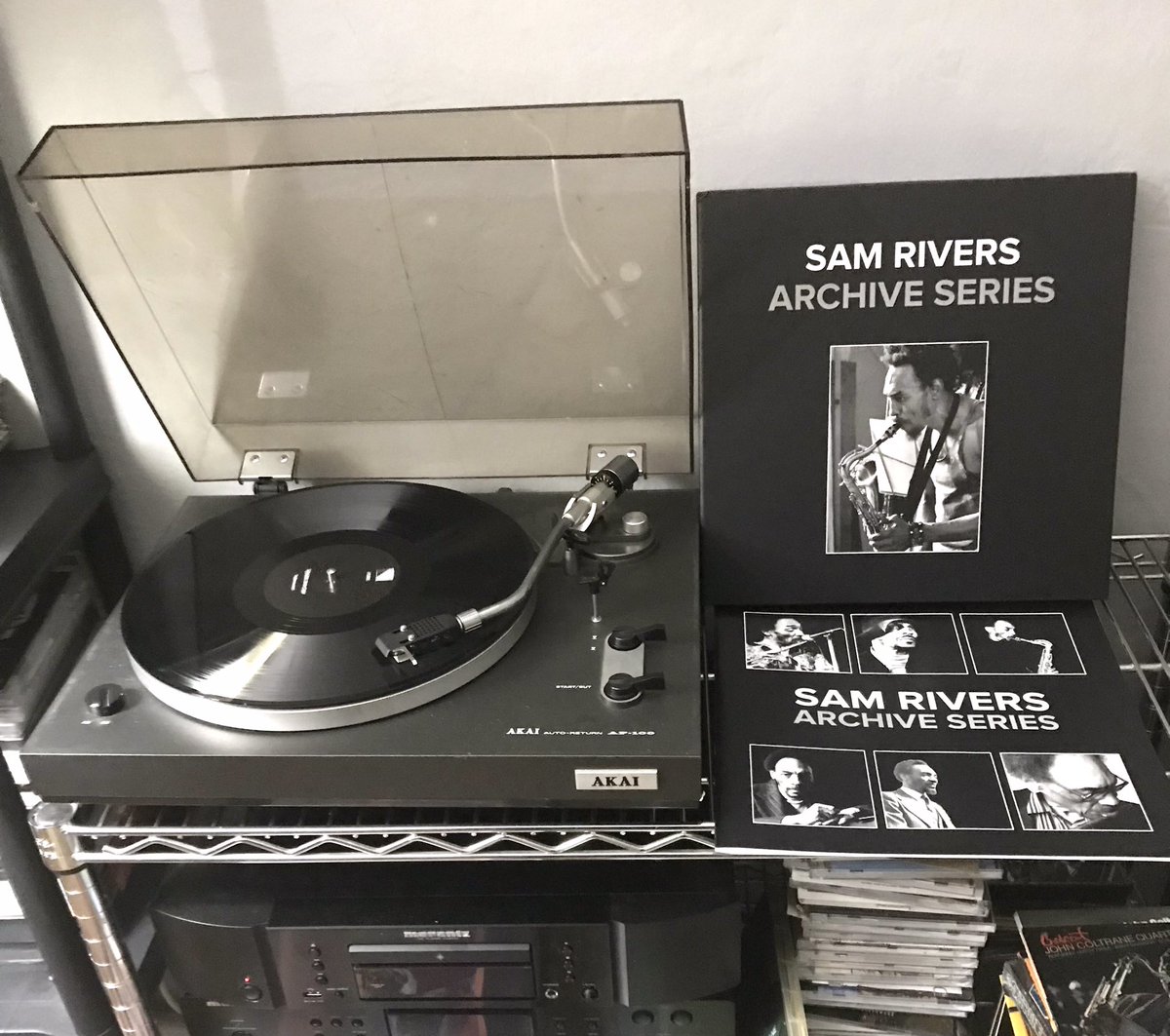 #NowPIaying #Jazz #SamRivers #vinylcollection #bestmusic2023 

Sam Rivers - Archive Series (5 x Vinyl Limited Edition - NoBusiness, 2023)