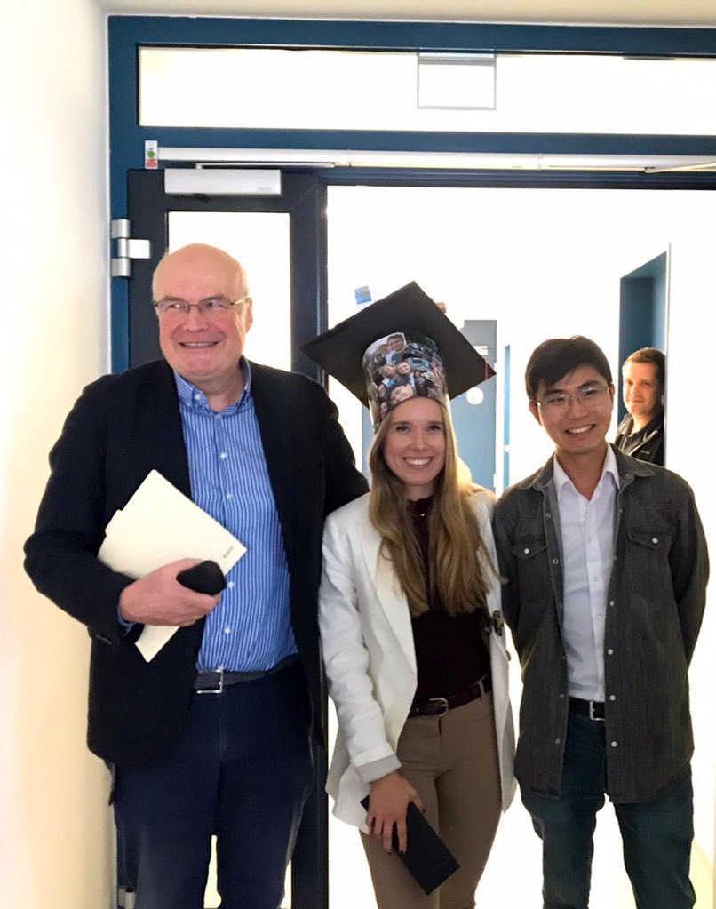 Thank you! 
- for your patience in mentoring, teaching and helping me throughout my time as a PhD candidate. 
I am so happy for all the experiences I have made during these years at the MPIPZ.
<a href="/KaWaiMa6/">KaWaiMa@lab</a> <a href="/mpipz_cologne/">MPIPZ Cologne</a>