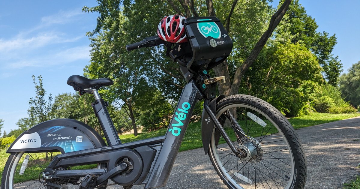 àVélo : Un plan bonifié pour 2024!
Plutôt que 100 stations et 1000 vélos prévus initialement, ce sont 115 stations et 1300 vélos qui seront disponibles pour la prochaine saison.🎉
Tous les détails à venir d'ici la prochaine saison. 😉
bit.ly/3Puxg1i