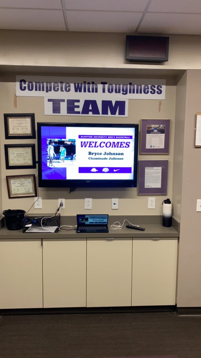 After a great visit, I am beyond blessed to say that I’ve received an offer to continue my academic and athletic career at <a href="/BlufftonUMbk/">Bluffton Men’s Basketball</a>. Huge thanks to <a href="/sclark21_/">Seth Clark</a> and <a href="/TannerBlyly/">Tanner Blyly</a> for an amazing afternoon!