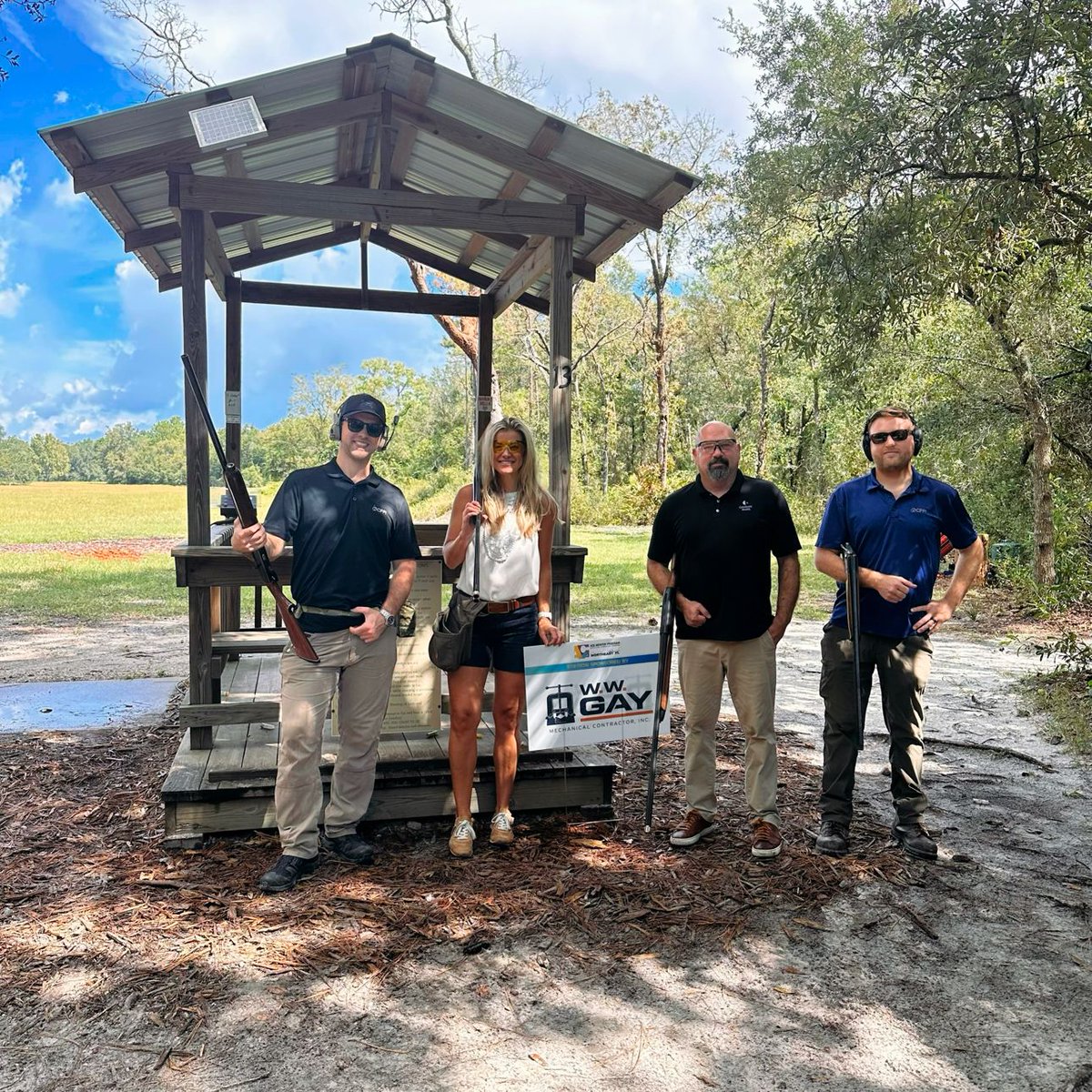 CPPI_News's tweet photo. Last Thursday, our Jacksonville team had so much fun supporting the 2023 @AceNefl Clay Shoot Tournament. ACE did an impressive job pulling together this event to benefit the local chapter. #cppibuilds #aecneflorida #acementor #clayshoot https://t.co/2Kil9kmApo