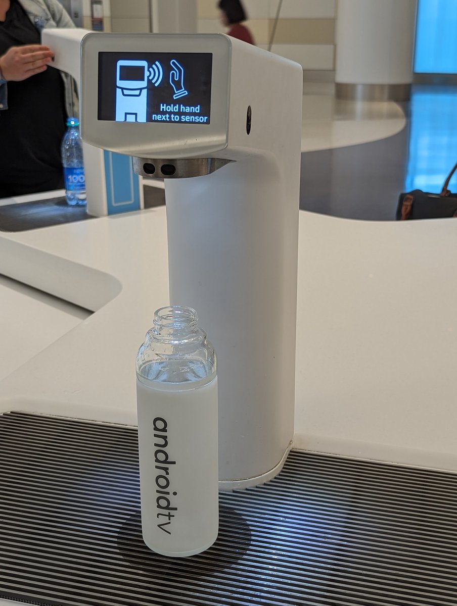 bserridge's tweet photo. Nice touch at SFO, water to fill up your bottle right after you come through security (which requires you to first empty the bottle). https://t.co/R8DTYqg7lO