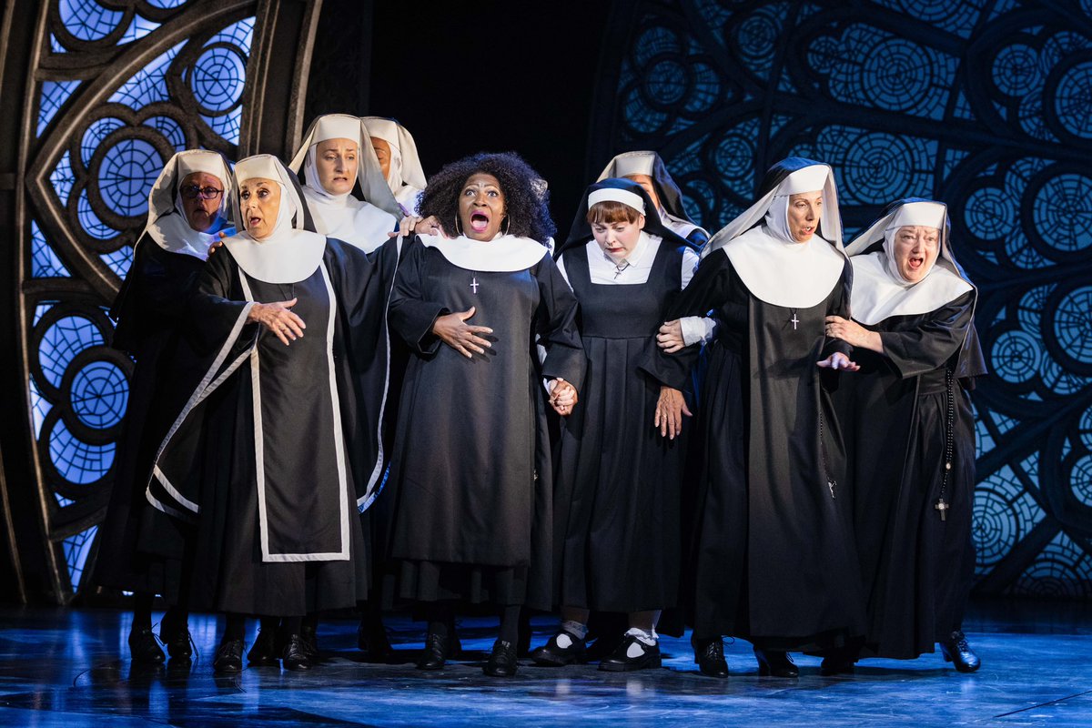 ShowtunesJodie's tweet image. It’s time to ‘Take Me To Heaven’ as @sisteractsocial opens @RegandVic . Looking forward to seeing the brilliant set by @MorganLarge from #Endon &amp;amp; the fabulous #lesleyjoseph. So great to see a full house! 😊🎭