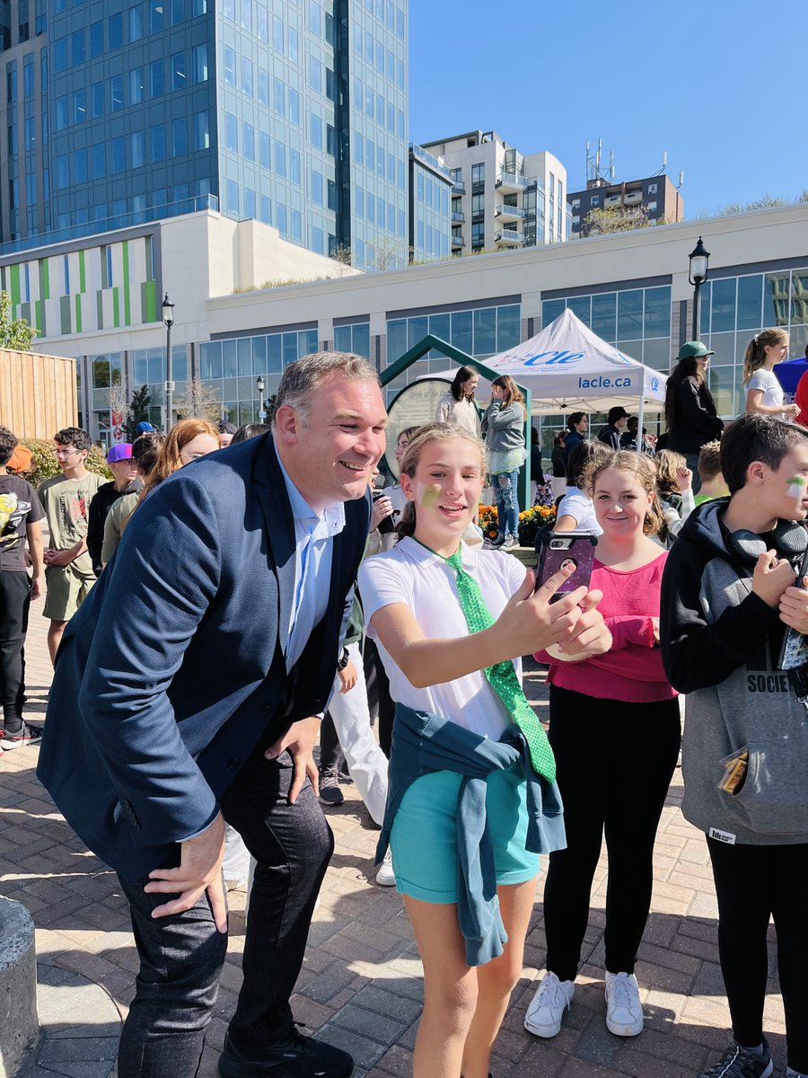 Mayor Alex Nuttall tweet media