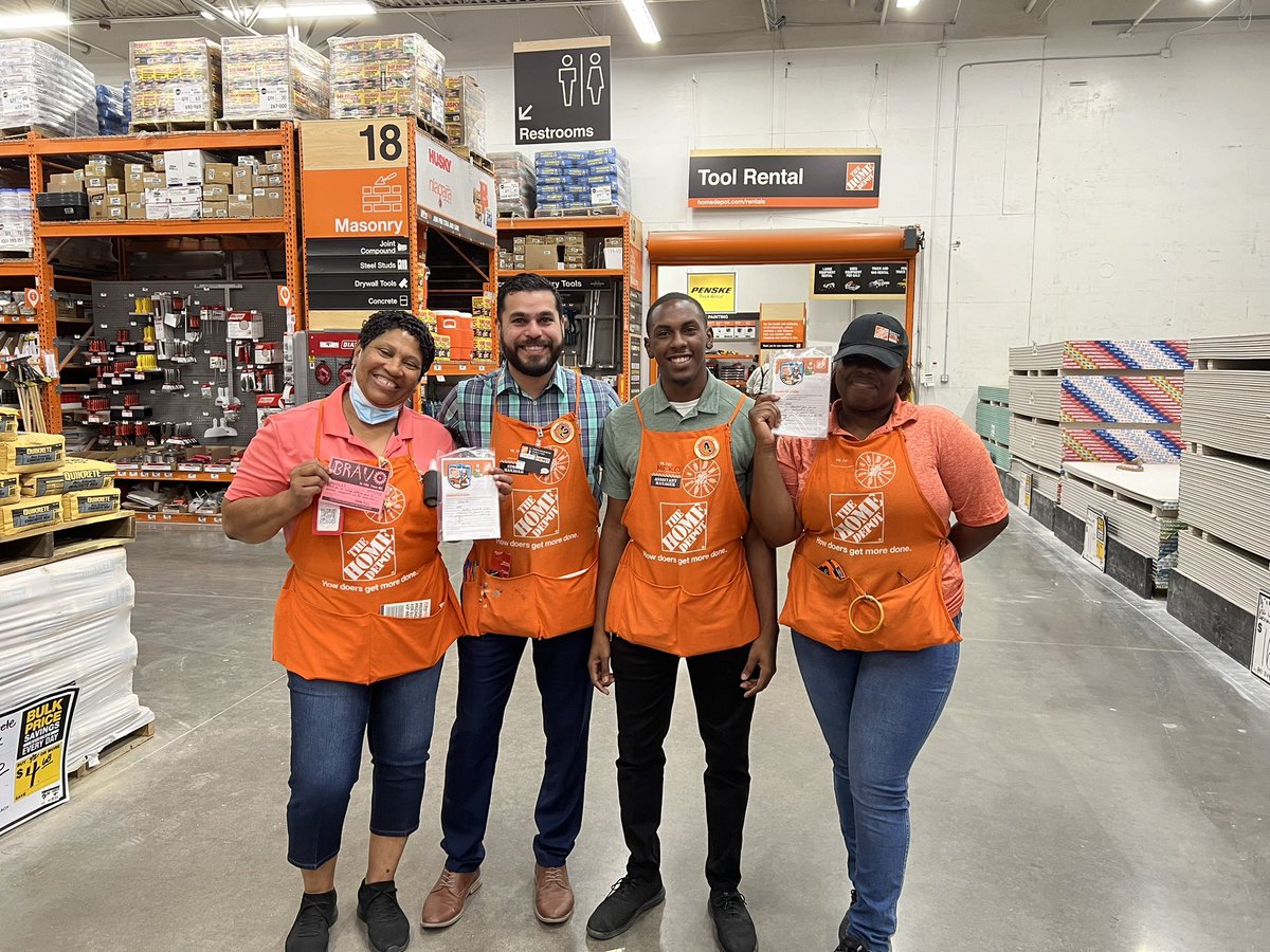 Did some recognition🎊 today in a great morning meeting 🌞