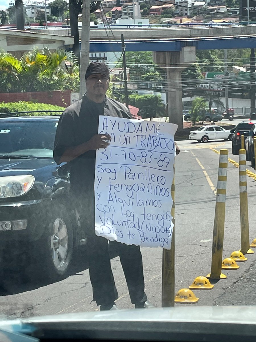 jjdavilaf's tweet photo. Twitter Honduras hace tu magia para ayudar a este parrillero. Está en Tegucigalpa https://t.co/61sOYeh9pd