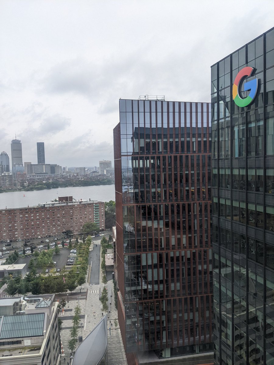 AlphaCopdDoc's tweet image. Claims to be the most innovative square mile on the planet. Here to talk #aatd treatment using some exciting new technology @BeamTx press release in 🧵