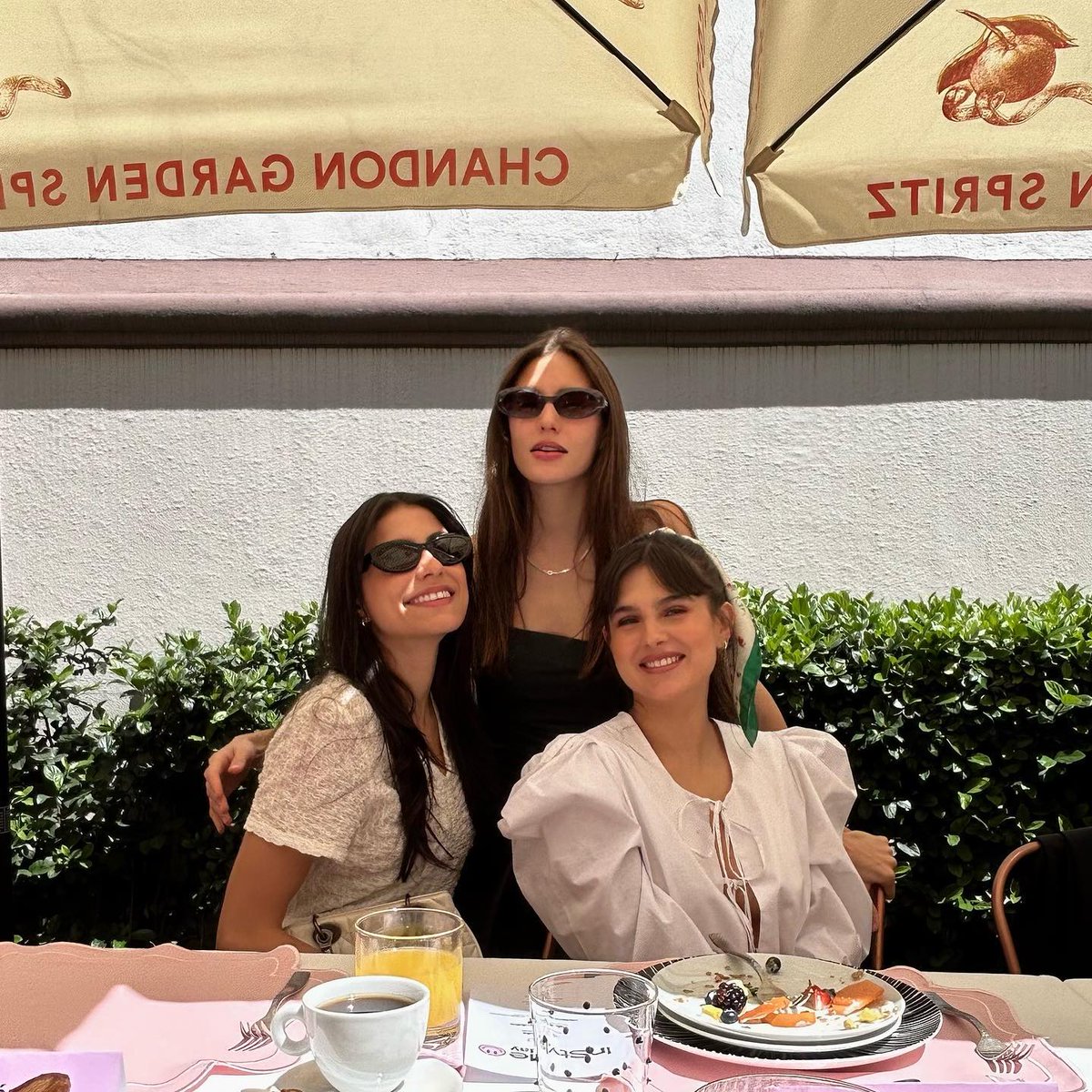 glitter_achaga's tweet photo. 😍😍😍
@macabeso #MacarenaAchaga @InStyleMexico #InStyleDay https://t.co/gJmuPZrOGb