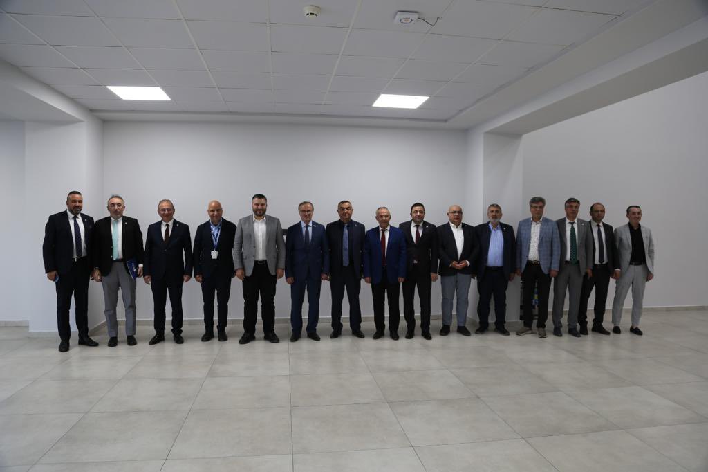 KIMTechKayseri's tweet photo. Sanayi ve Teknoloji Bakan Yardımcısı Sayın Oruç Baba İNAN’a KIM Technologies ziyareti için teşekkür ederiz. https://t.co/olf9UuZTWb