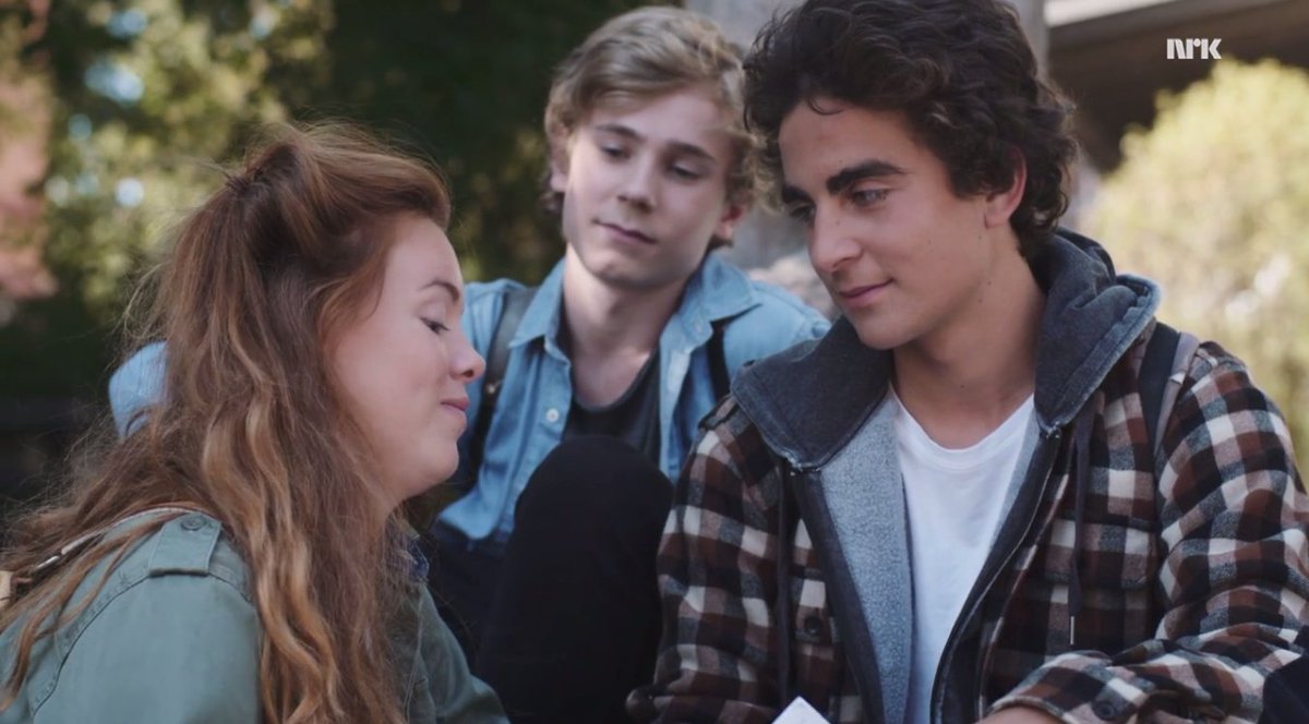 SeriesUpdateFR's tweet photo. Il y a 8 ans, la série Skam diffusait son premier épisode. https://t.co/uUdZE46QnZ