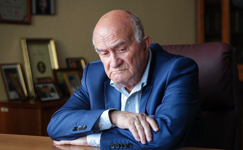 Yevgeny Yasin (1934-2023)

Yevgeny Yasin, one of the market reformers of the 1990s, a minister in the most difficult years of economic transition following the USSR collapse,  a publicist and author of the best book about economic reforms, one of the creators, leaders and, for a