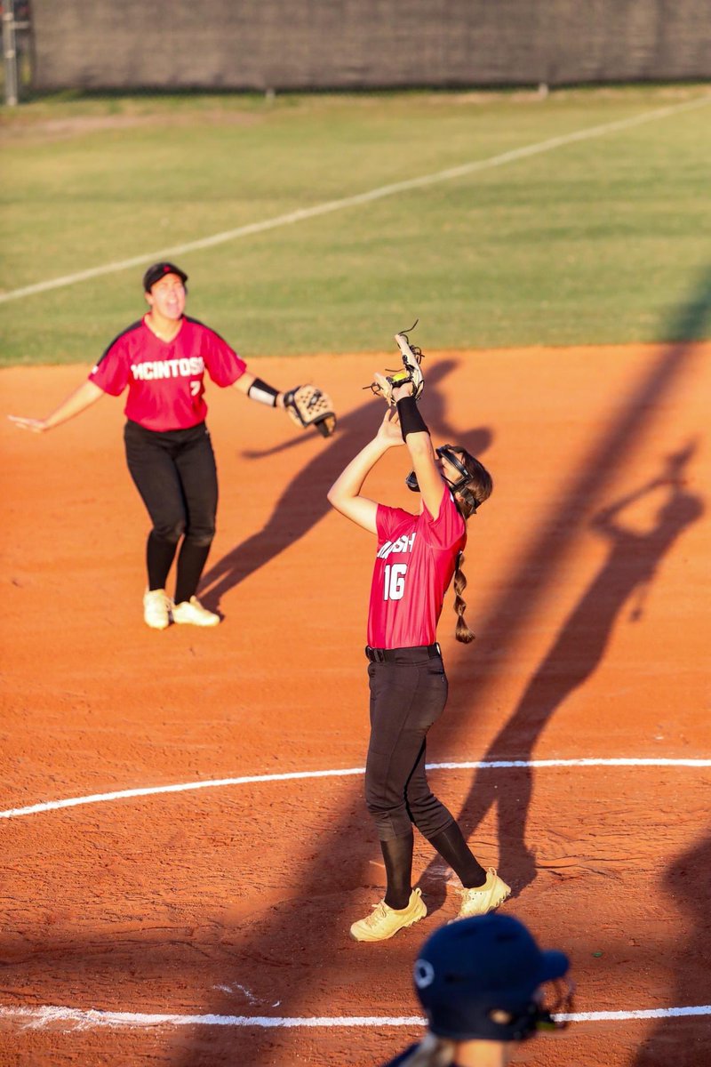 Game Day for MCA! Lady Bucs play Wheeler at 5:00!🥎❤️
#onebuc #BucUp
Ft. Sophomore, Madison Waters and Senior, Kennedy Morey