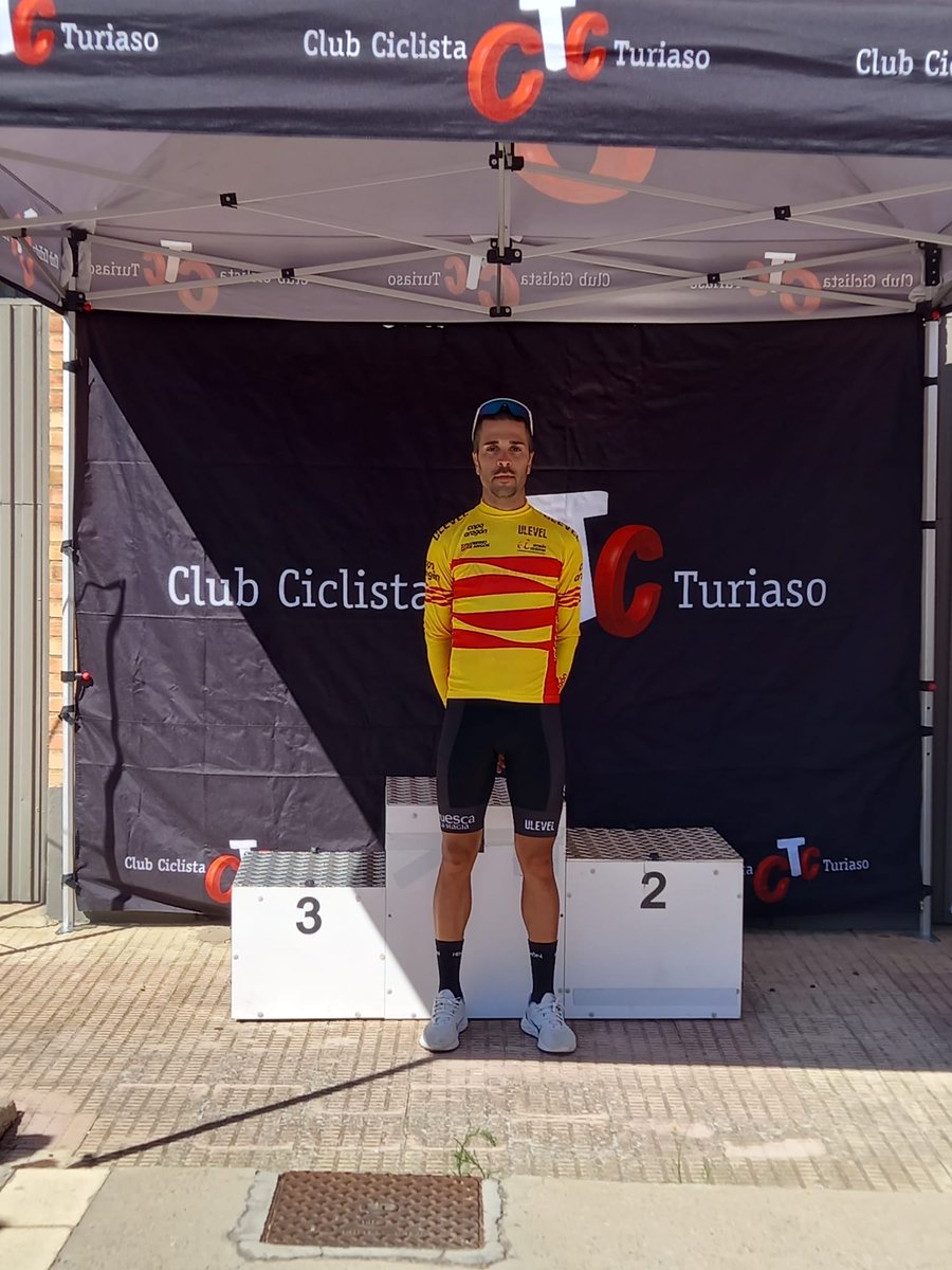 Huesca La Magia Renault Auto Cuatro tweet media