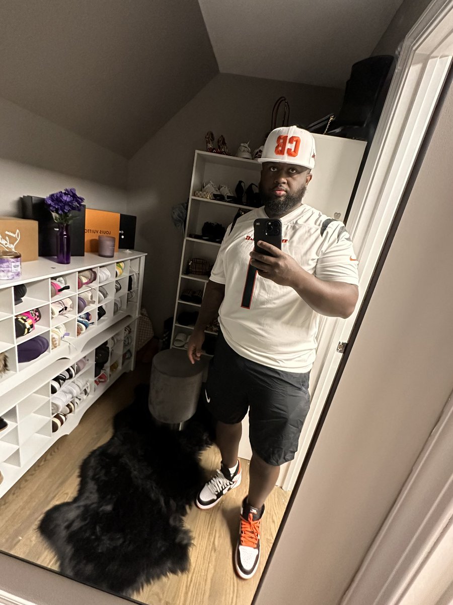 Quinah7's tweet photo. Big who Dey #Bengals #WhoDey #MNF https://t.co/66dxNWG45E