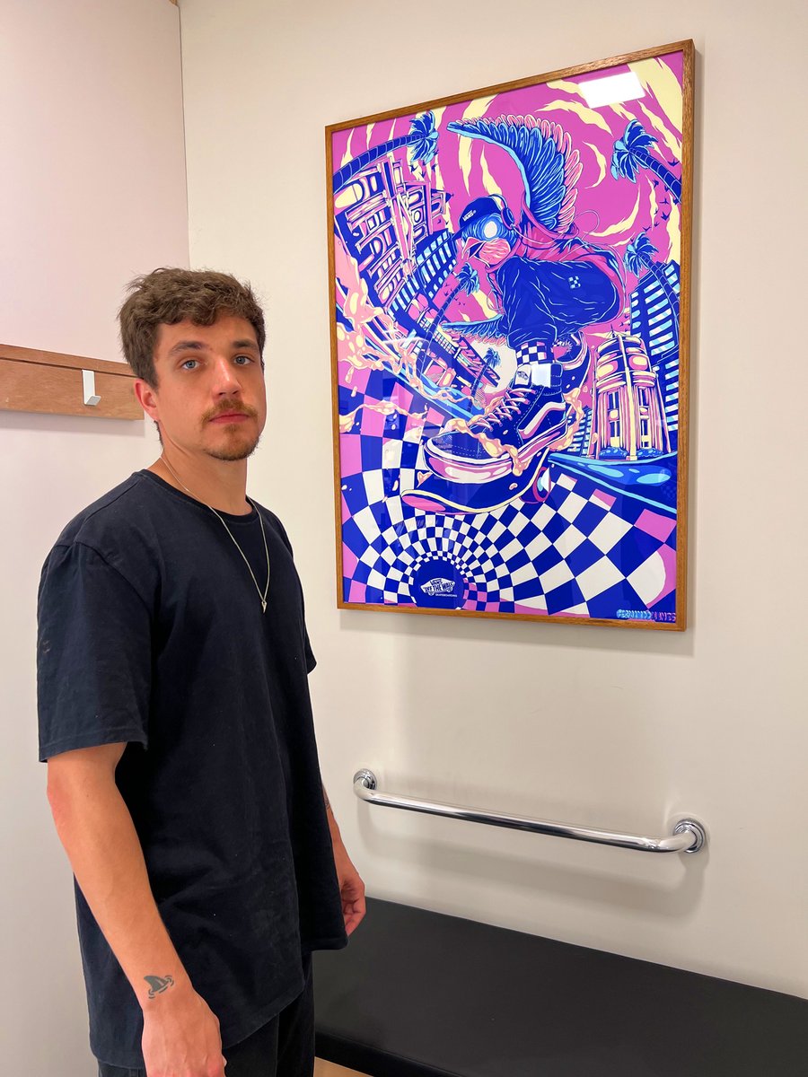 Enjoying the fine art print I made for Vans Brazil. It is hung on the walls of their dressing room at Campinas, São Paulo. 

#fineart #artwork #illustration