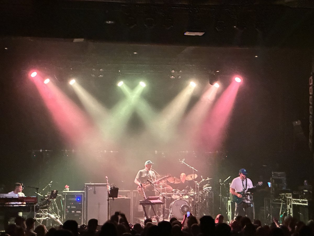 nottobymcguire's tweet photo. The Disco Biscuits in the Lou: Delmar Hall, St. Louis MO 9/24/2023 #thanks #nevermissasundayshiw #ripfries @disco_biscuits @DelmarHallstl @MacsLocalEats https://t.co/VTUCAKUHHm
