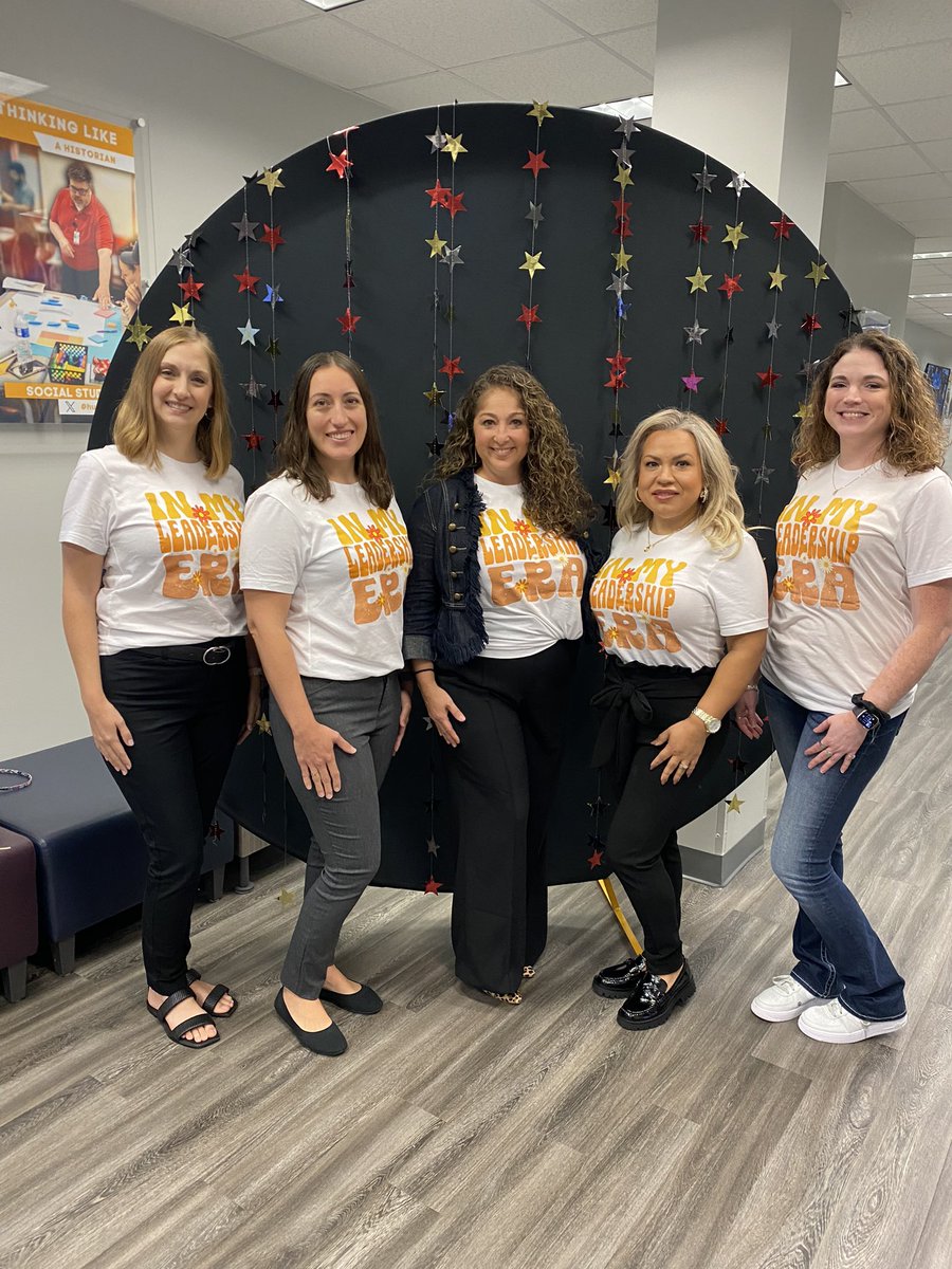 Teamwork makes the dream work! Today was a day full of collaboration among all teams - diagnosticians, school psychologists, speech-language pathologists, and ARD specialists. <a href="/HumbleISD_ESS/">Humble ISD Educational Support Services</a> <a href="/SLPsHumbleISD/">Humble ISD Speech Language Pathology Team</a> <a href="/HumbleISD/">Humble ISD</a>