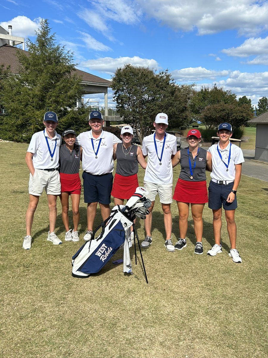 PaulRomero2009's tweet photo. Congratulations to West High Golf today at the District Tournament!
Boys (2nd)
Girls (3rd)
Benson Hopkins, Anna Claire Gibson, Will Scott, Riley Phillips, Garrett Burch, Calley Holbert, Ben Collett https://t.co/tIweLUmWkR
