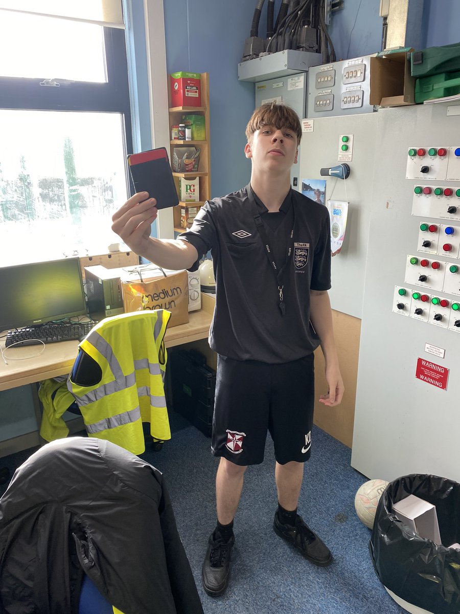 Ref Kenzie ready for the year 8 football game this evening. Trying to work out his left from right in the PE office! Well done Kenzie, a confident vocal performance displayed this evening! #sportsleadership #footballreferee