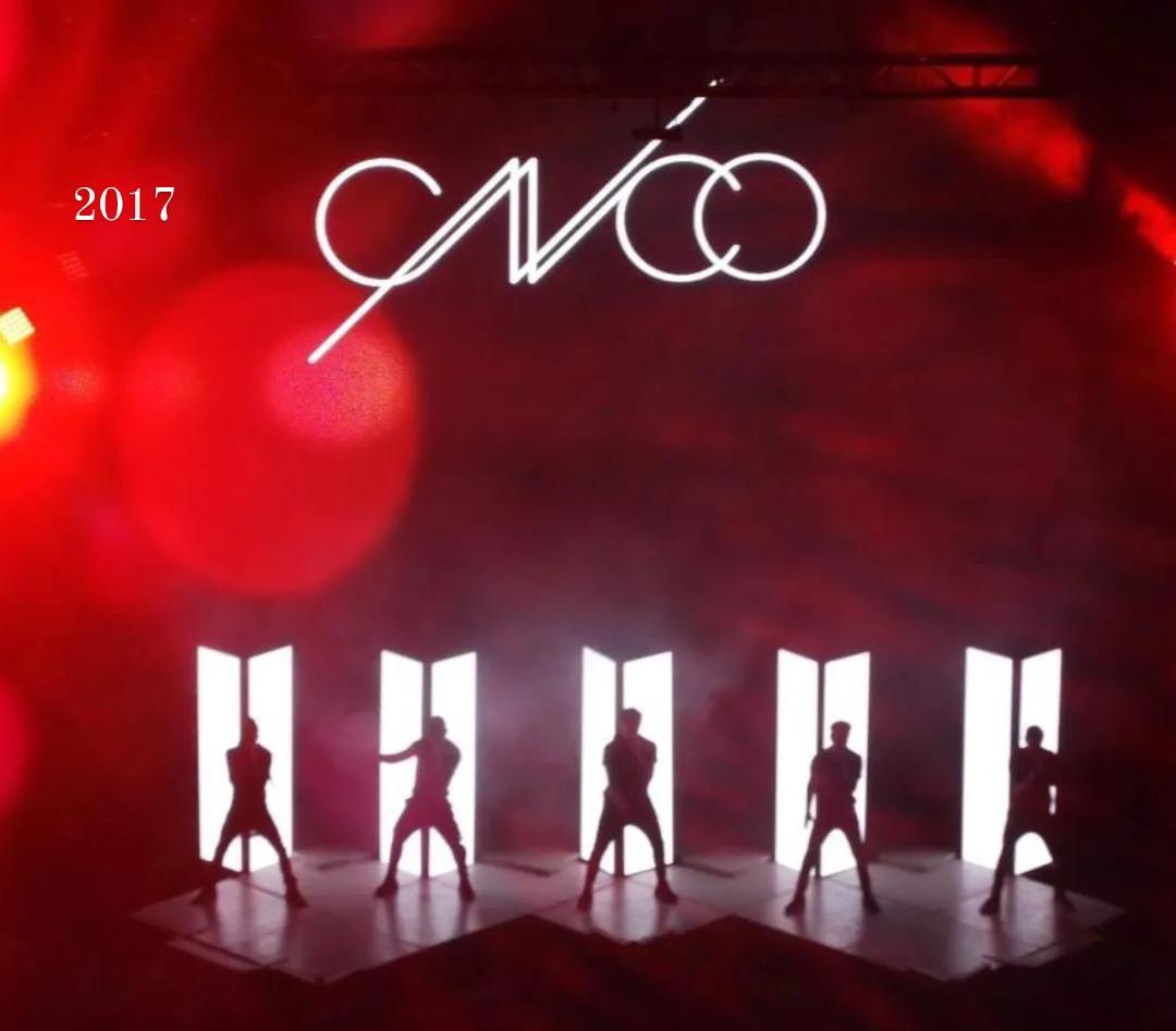 CNCOYUC's tweet photo. No tenemos palabras para expresar lo agradecida que estamos por tomarnos en cuenta para tener solo la #CNCOÚltimaCita, sino para poder tener una despedida.

Agradecemos a cada integrante del fanclub por siempre dar lo mejor de sí.

Y por supuesto a todo el equipo de @CNCOmusic https://t.co/V9eKbe2bTc
