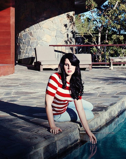 lilf_cker's tweet photo. Lana Del Rey album covers as architectural styles: a thread https://t.co/KR0fNqC6RM