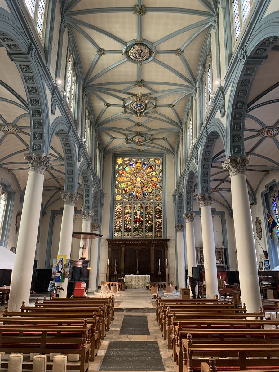 GilbertAJackson's tweet photo. This spectacular window belongs to St Katherine Cree and was spared from the fire of London retaining its Jacobean design. The window was modelled on the rose window of Old St Paul’s. Today it houses the Bell of HMS Lancastria sunk in 1940 as well as the grave of Hans Holbein ty. https://t.co/elxOGwMAFz
