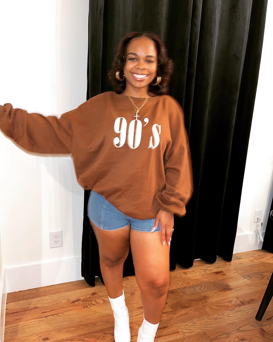 Bootieville's tweet photo. What y’all call it? ✨90s fine. https://t.co/LFxPrpPPzp