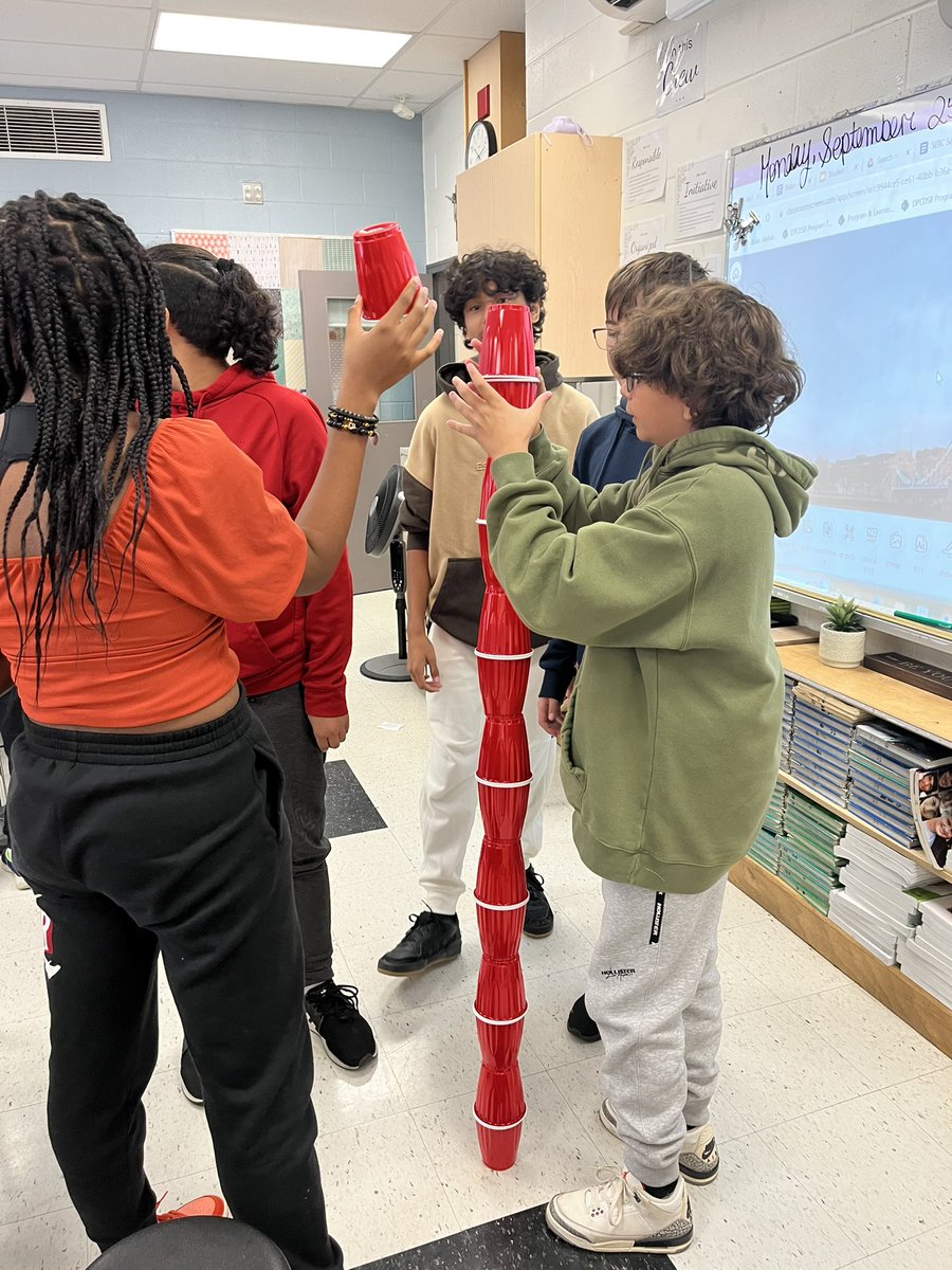 Melaina Blake tweet media