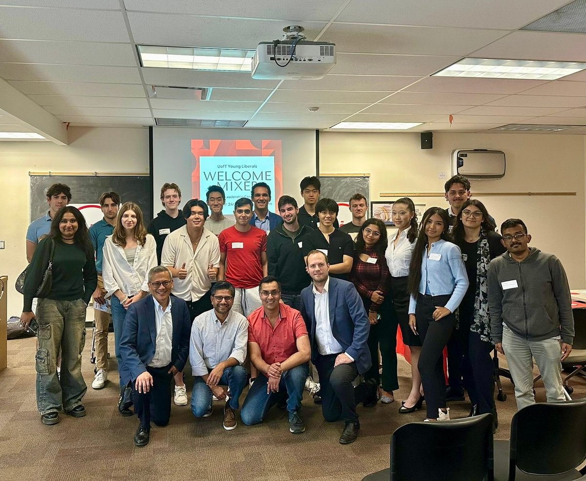 Yasir Naqvi 🇨🇦 (@yasirnaqvicdn) on Twitter photo Thanks to the <a href="/UofTLiberals/">UofT Young Liberals</a> for hosting me and yesterday for an important discussion around the future of Ontario.
I have a vision to challenge the status quo & bring ethical, transparent government back to our province.
Are you with me? Sign up at 👉 yasirnaqvi.ca Thanks to the <a href="/UofTLiberals/">UofT Young Liberals</a> for hosting me and yesterday for an important discussion around the future of Ontario.
I have a vision to challenge the status quo & bring ethical, transparent government back to our province.
Are you with me? Sign up at 👉 yasirnaqvi.ca