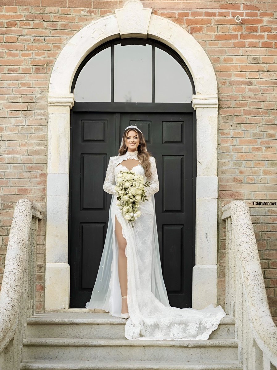 nitabalaj's tweet image. hey zmra yo girl got married