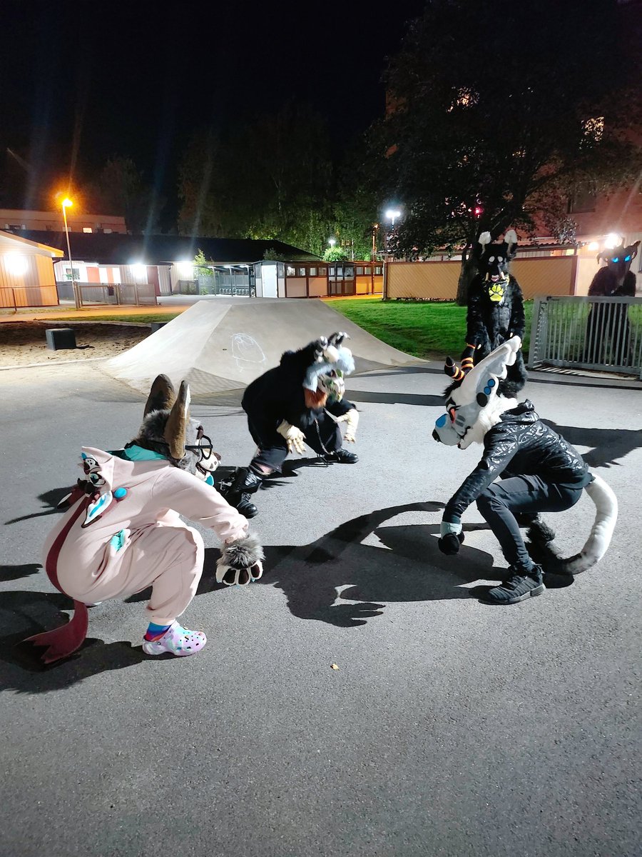 🌈 Charlie tweet media