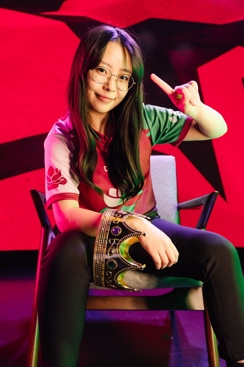 lina_shim's tweet photo. Wow it's over. It doesn't feel real tbh that I don't have to think about the next scrim, content piece, meeting and just next steps about the team. #LCSGameChangers has been an amazing experience https://t.co/vwcSOSbgY2