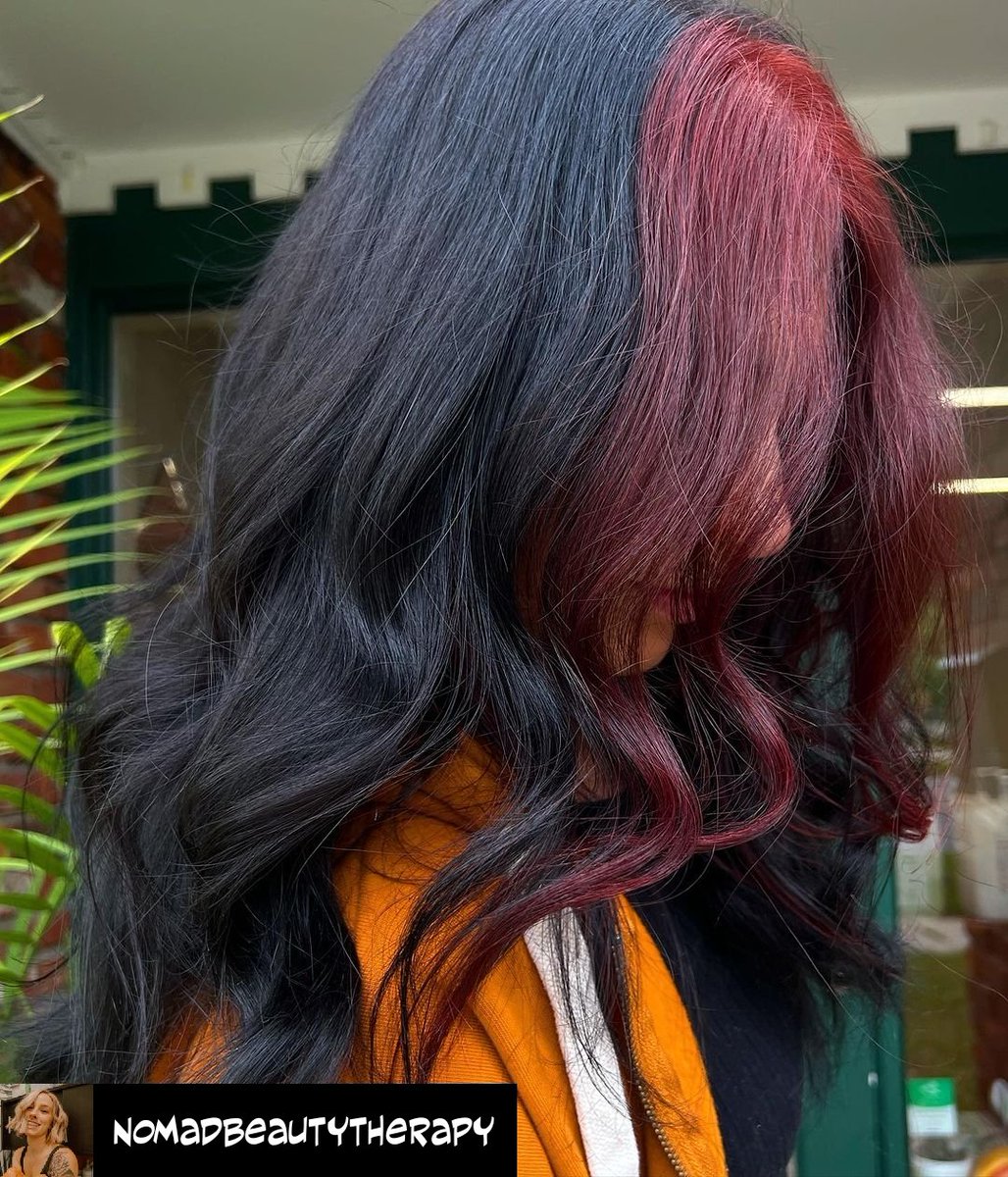 ♥️🖤❤️‍🔥💋
.
.
.
.
. 
Reposted @nomadbeautytherapy 

v appropriate switch up for the season.

Booking all months through the end of the year ✨🦋
Online or DM 248-759-1203 

#customhaircolor #michiganhairstylist #fypシ #bestofhair #blackandredhair  #stylistssupportingstylists