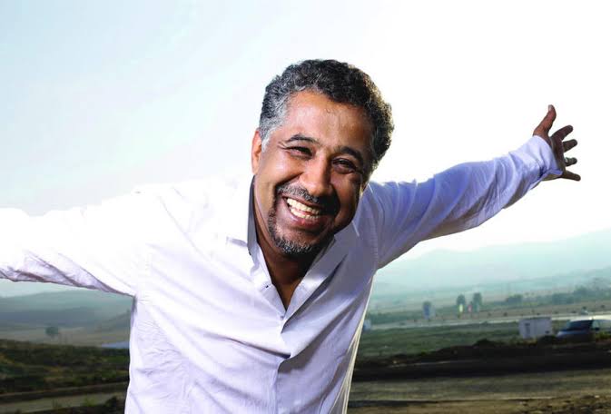 Confluences_h's tweet photo. Même si toute l’Algérie serait debout contre Khaled, je le soutiendrais pour tout ce qu’il a fait pour le Raï, la culture dz et l’identité nationale. https://t.co/DEQPmo6ANd