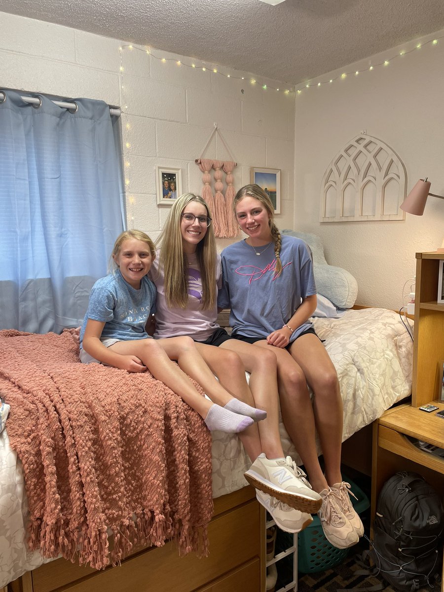 coachballard's tweet photo. National Daughters Day!  Finally, something for which I am over-qualified!  I love  these 3 so much!!! https://t.co/14DNDXQvUN