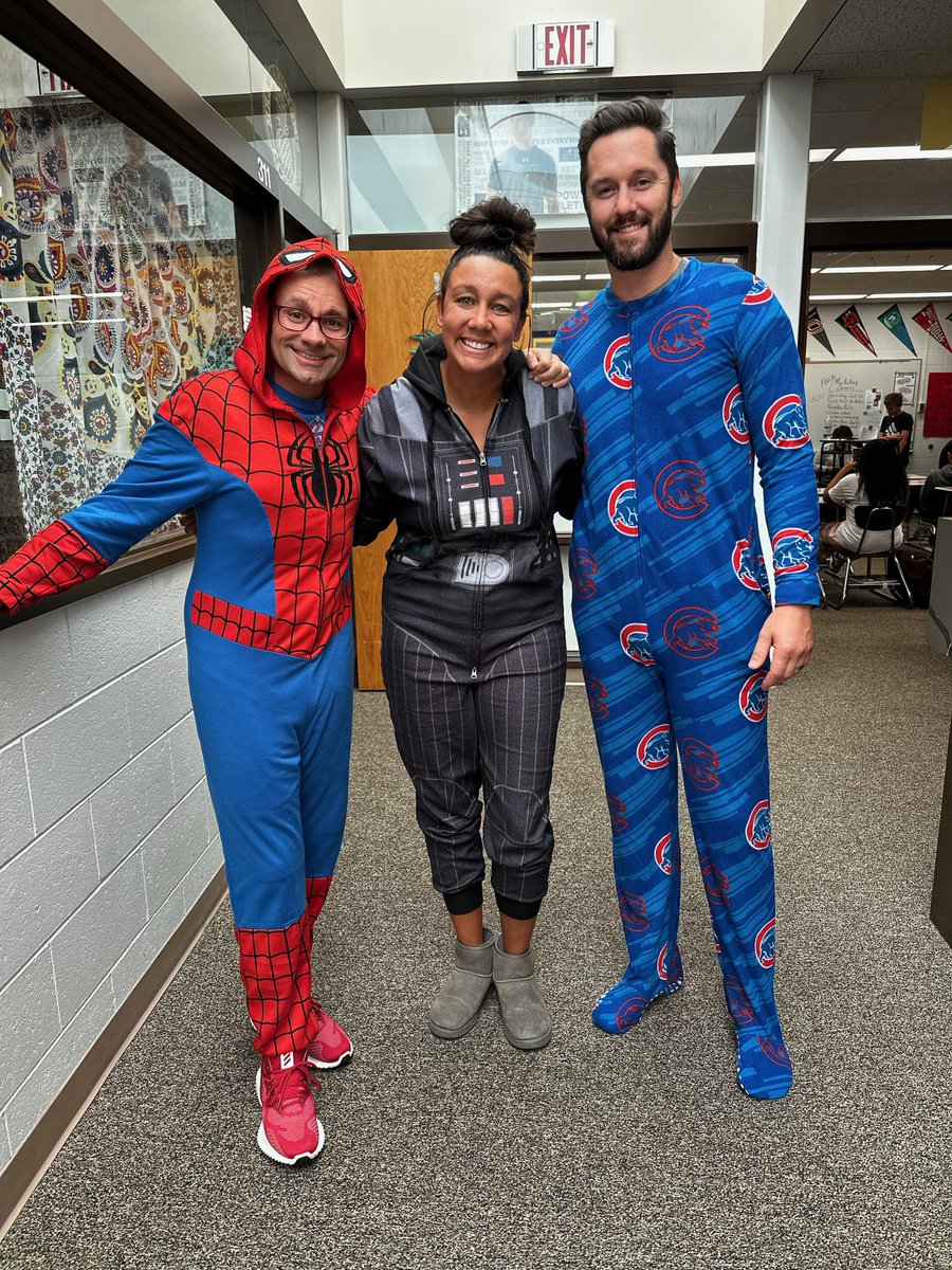 Mr_Huseth's tweet photo. Pajama Day for Homecoming Week! Great job to all the participants in my GPS! An extra shout out to Mr. Hamilton for rocking the footsie pajamas!!! #tbirdhoco23 https://t.co/V0SfUEuOUj