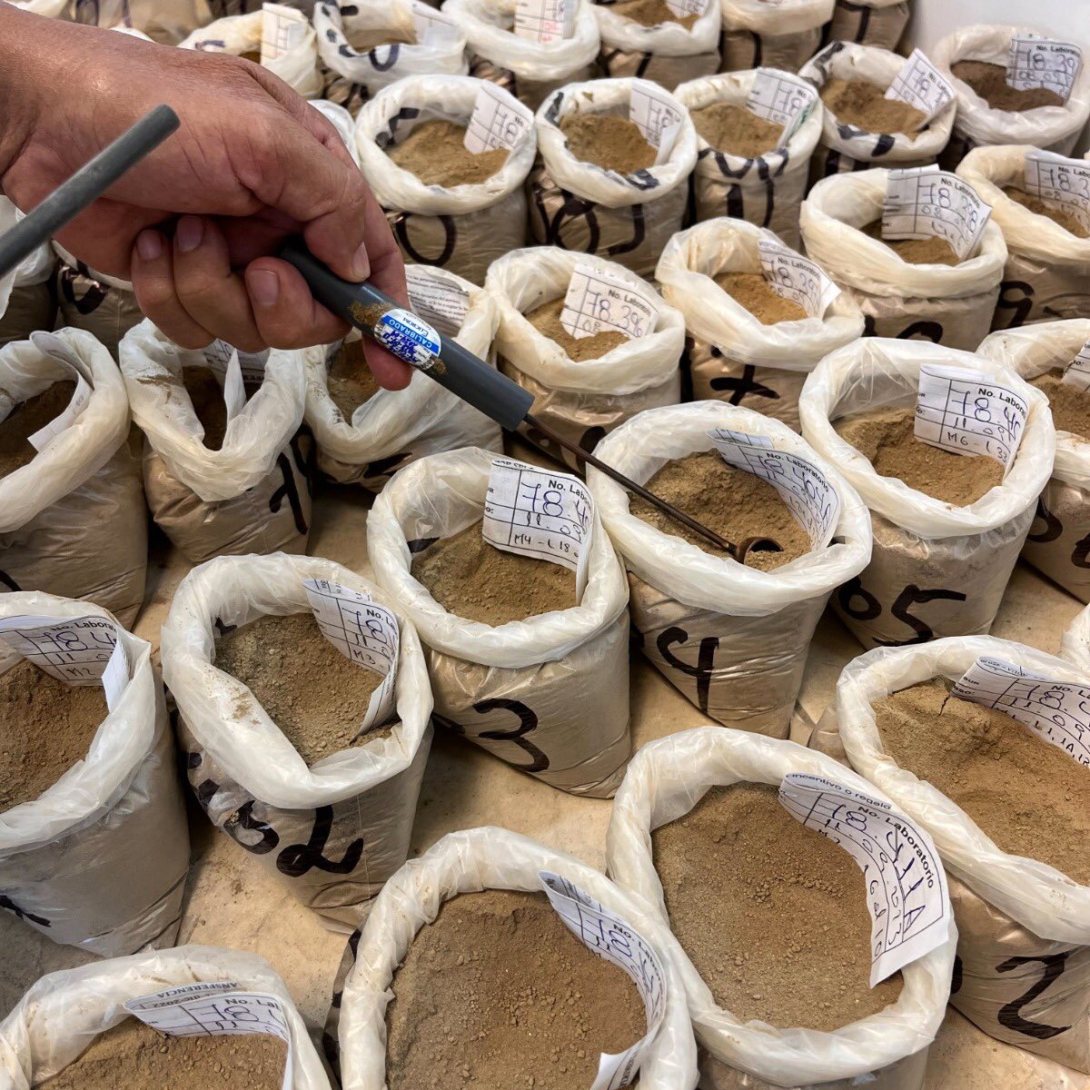 INIAPECUADOR's tweet image. #FiasaEsAgro | En la Estación Experimental Litoral Sur contamos con laboratorio de suelos, tejidos vegetales y aguas. Instalaciones acreditadas y equipadas con tecnología de punta. 
Seguimos comprometidos con la mejora continua y la norma NTE ISO/IEC 17025.