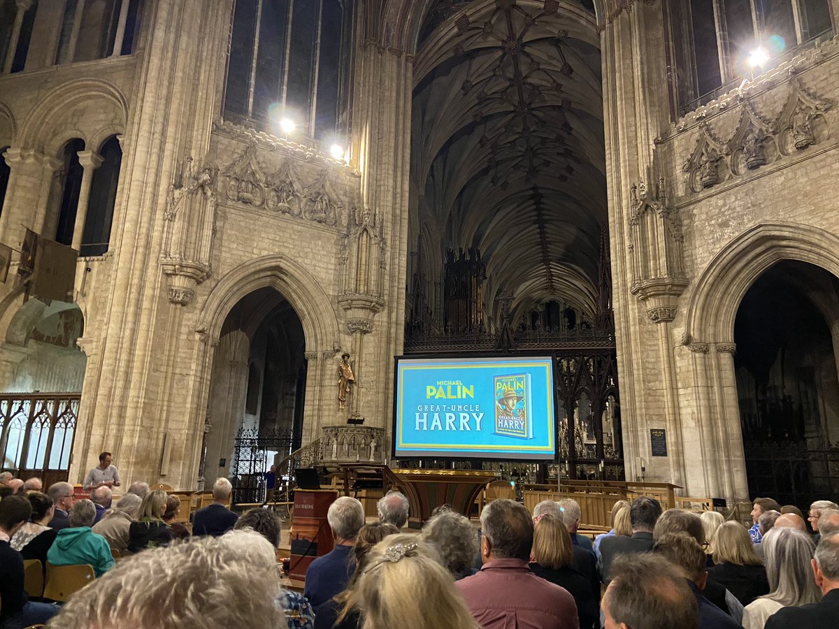 Jonathan Woodhead tweet media