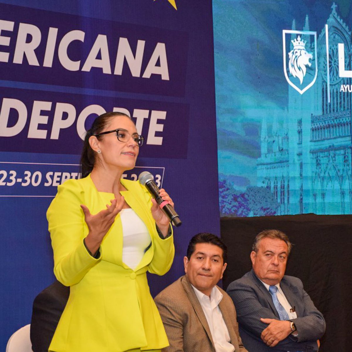 En León arrancamos la #SemanaAmericanaDelDeporte  y nos sumamos a #ActívateAmérica con actividades en 80 colonias de nuestra ciudad. 

¡Súmate y #VamosConTodo para activar a más de 200 mil leoneses!