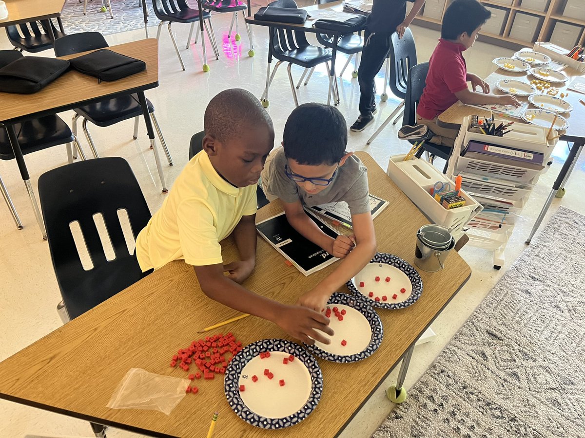 Lauren Barton tweet media