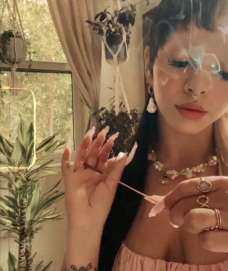 tarotdamiaa's tweet image. ☆ ; como começar a estudar tarô, uma thread para iniciantes.°•!
#witchtwt | #witchcraft