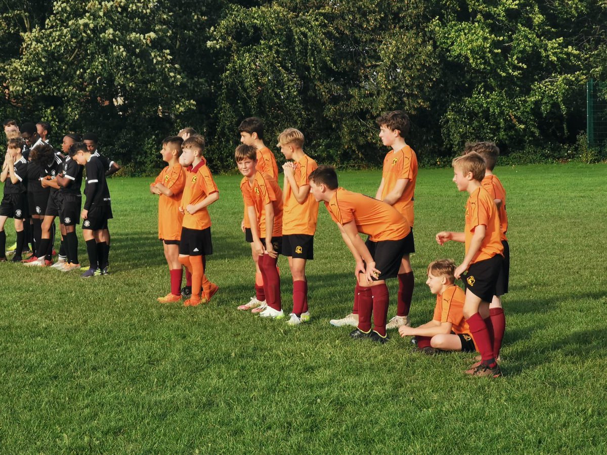 A fantastic performance by the Yr 8 team who progressed to the next round of the @SchoolsFootball Elite Cup. After a keenly contested game against @TheBarlowRC that finished 3-3 we were victorious in the resulting penalty shootout! #ExtraCurricular #Football ⚽️💪👏👍