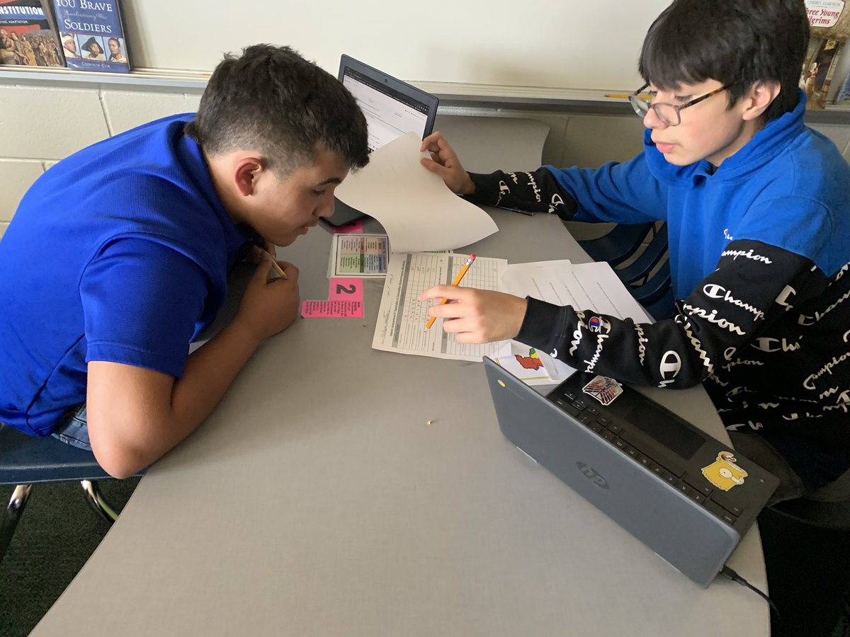 HeardHistory1's tweet photo. Celebrating student achievement and surpassing our goals in Social Studies https://t.co/flrGlQ5asX