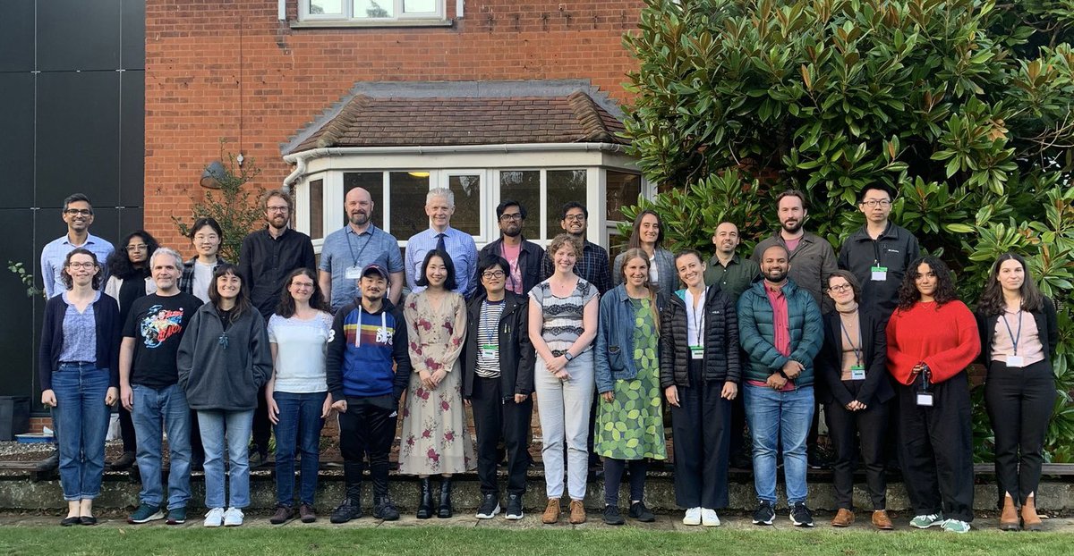 BinneyRJ's tweet image. #SemanticsFest ‘23 reunited collaborators from @mrccbu, @YorkPsychology, @UoE_Psychology, @Notts_psych, @PsychBangor, @LivUniPsyc, @SurreyPsych, Taiwan, and @UWPsych, to discuss developments in research in semantic cognition, including #neuralnets, #neuroimaging , #stroke & #FTD