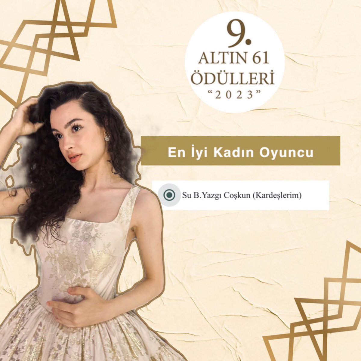 9. Altın 61 ödüllerinde En İyi Kadın Oyuncu kategorisinde Yazgı aday. Oy vermeyi unutmayın.🤍⭐️

link: docs.google.com/forms/d/e/1FAI… 

#SuBurcuYazgıCoşkun