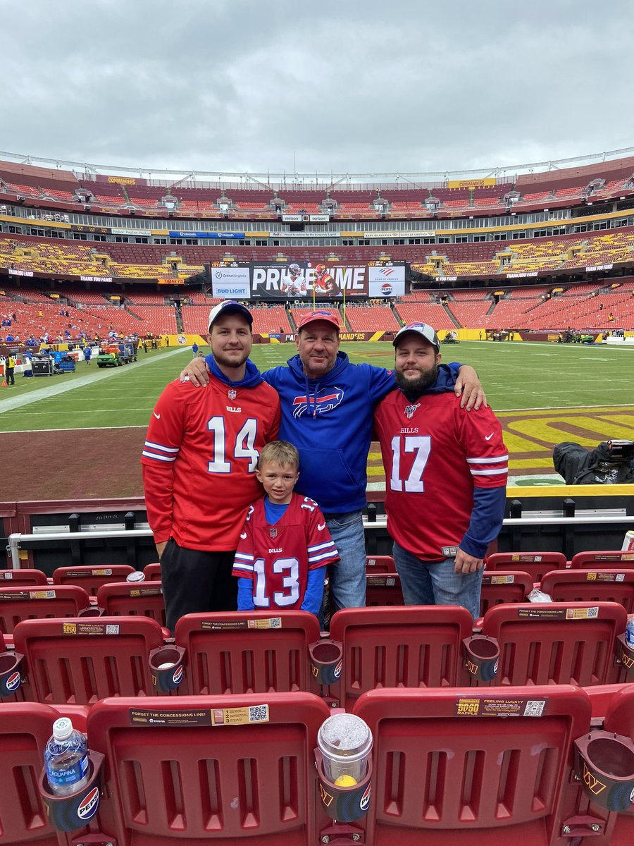 Buhfalo's tweet image. Had a great time at the @BuffaloBills game yesterday. Epic W! Would’ve been an extra W if some dude didn’t rip @JoshAllenQB hat out of my nephews hand in the stands and leave him crying. We gotta be gotta be better #BillsMafia